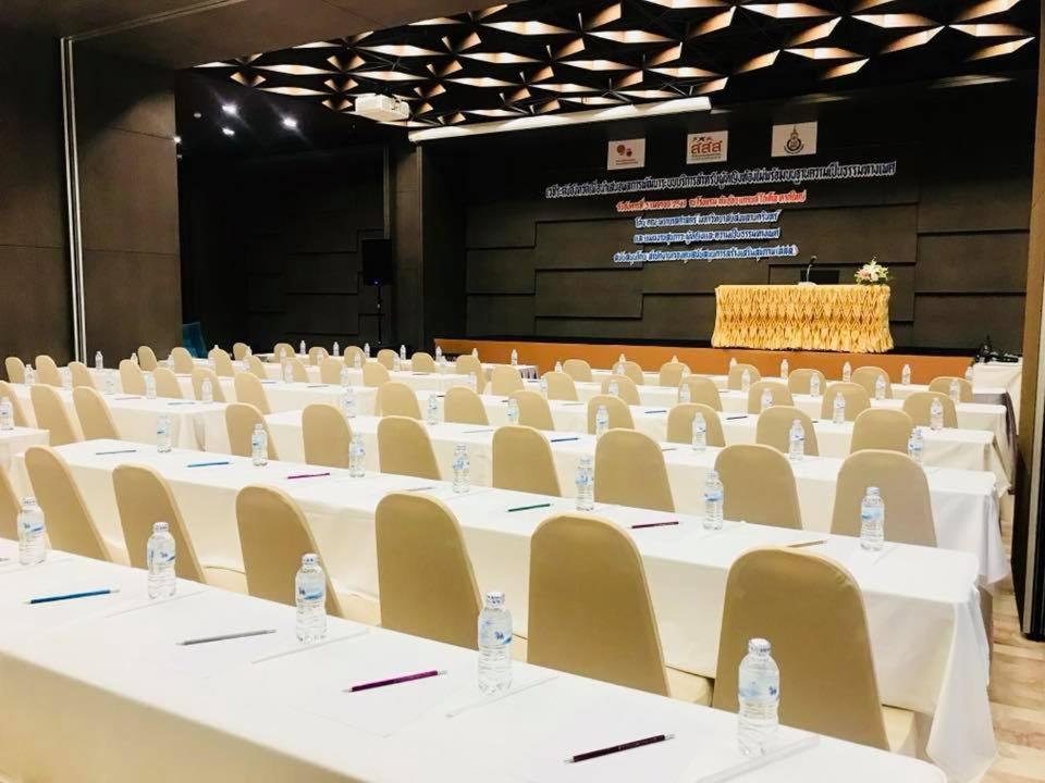 Tonaoi Grand Hotel Hat Yai Exteriör bild