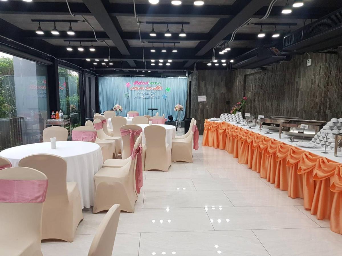 Tonaoi Grand Hotel Hat Yai Exteriör bild