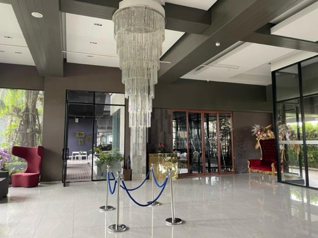 Tonaoi Grand Hotel Hat Yai Exteriör bild
