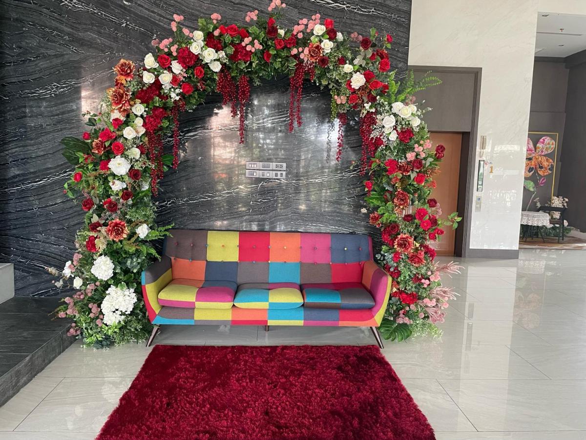 Tonaoi Grand Hotel Hat Yai Exteriör bild