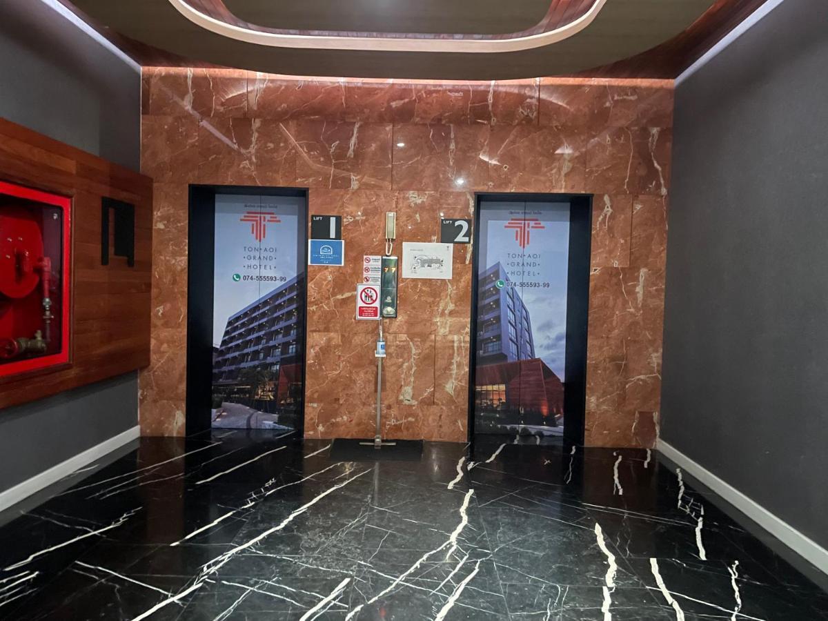 Tonaoi Grand Hotel Hat Yai Exteriör bild