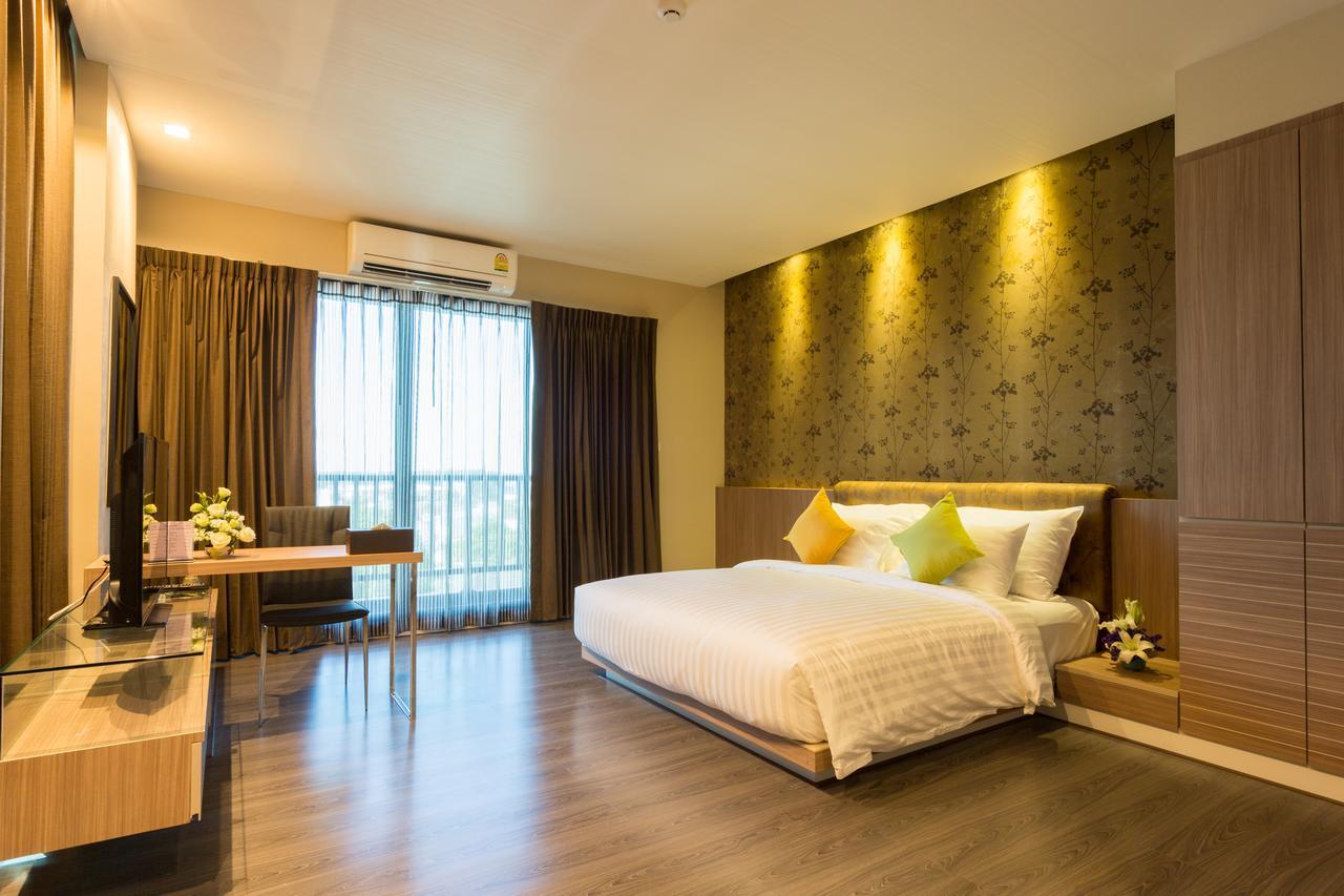 Tonaoi Grand Hotel Hat Yai Exteriör bild