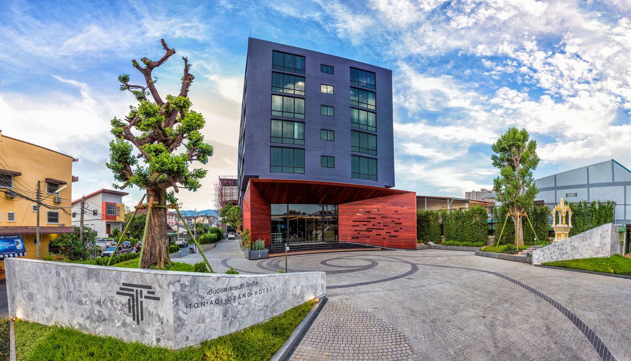 Tonaoi Grand Hotel Hat Yai Exteriör bild
