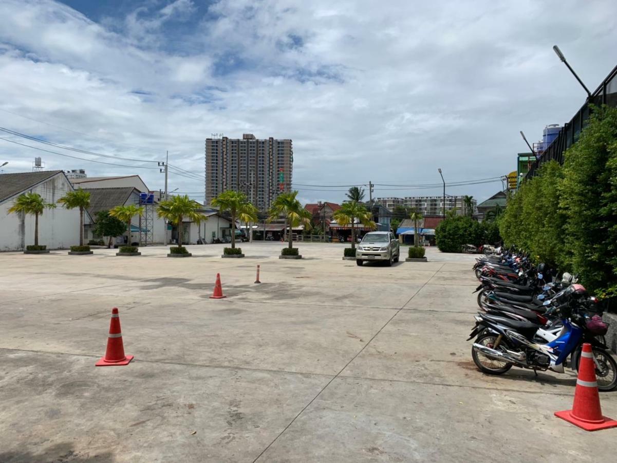 Tonaoi Grand Hotel Hat Yai Exteriör bild